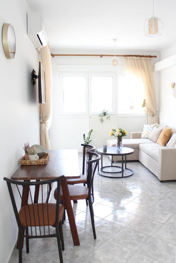 Side Beach Apartment Kavala Exterior photo
